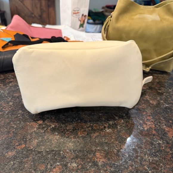 Portland Leather Goods Bone Butterfly shoulder bag - Picture 2 of 3